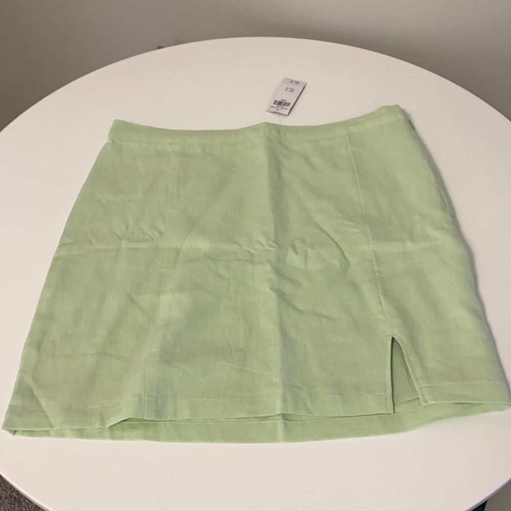 Abercrombie light green skirt